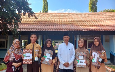 SISWA SMA Negeri 11 Pekanbaru RAIH JUARA DI MTQ TINGKAT Kabupaten Jakarta Pusat