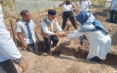 Peletakkan Batu Pertama Renovasi Pembangunan Masjid Pendidikan Ulil Al-Bab SMA Negeri 11 Pekanbaru